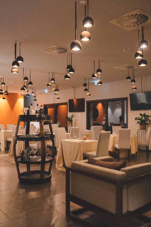 Mw Douro Wine & Spa Santa Marta de Penaguião المظهر الخارجي الصورة Restaurant