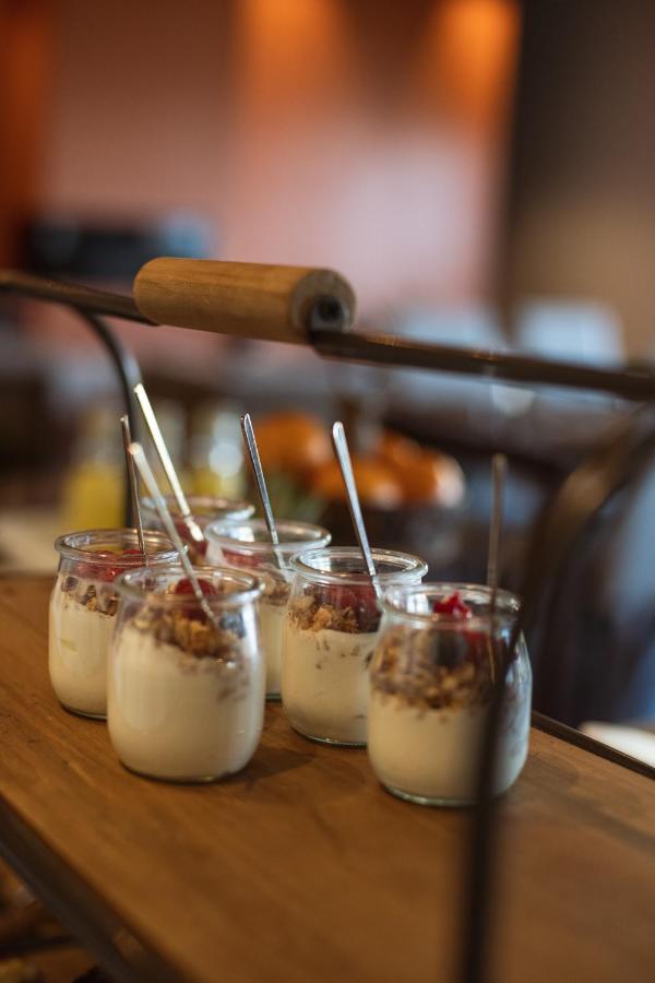 Mw Douro Wine & Spa Santa Marta de Penaguião المظهر الخارجي الصورة Yoghurt with granola